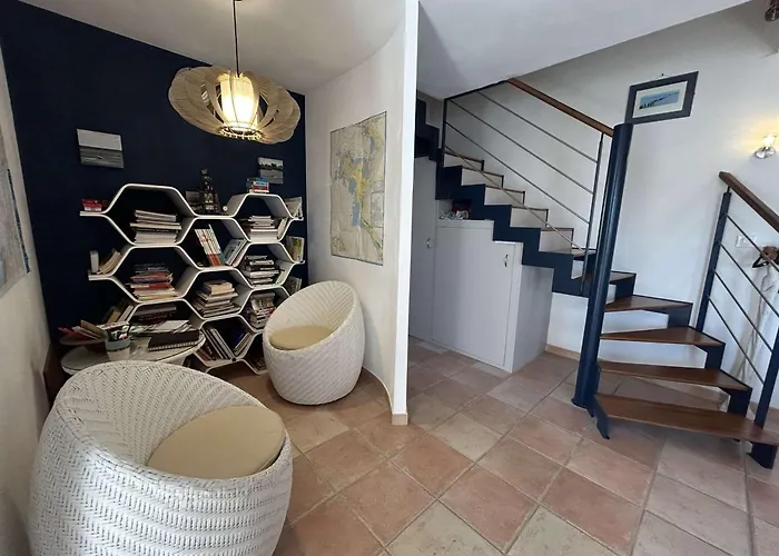 Prázdninový dům Maison 5 Pieces, 8 Couchages, Proche Et Port, Terrasse Plein Sud, Menage Inclus - Fr-1-224b-236 *